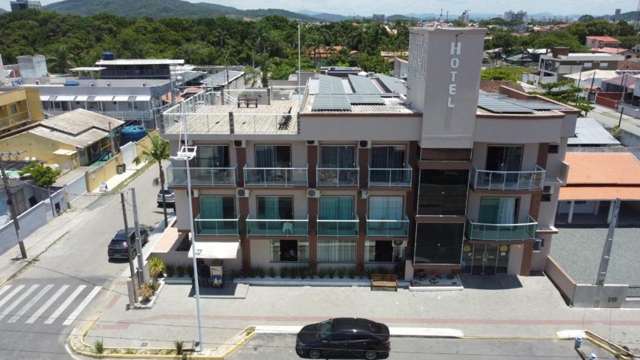Villarejo Parque Hotel Пеня Екстериор снимка