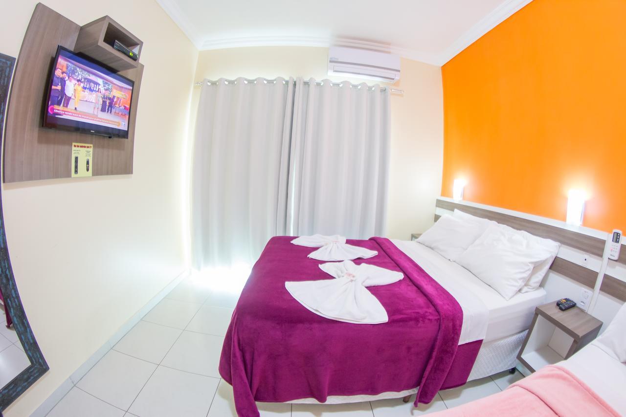Villarejo Parque Hotel Пеня Екстериор снимка